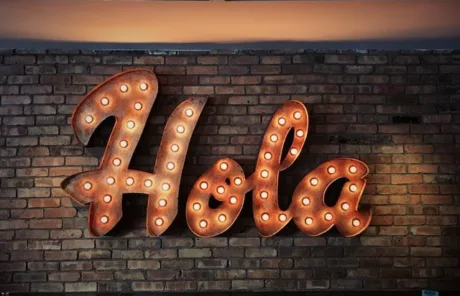 Hola sign