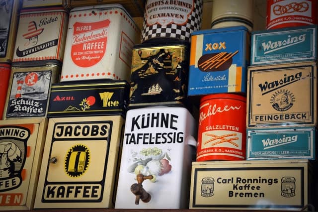 tins with german writing on labels